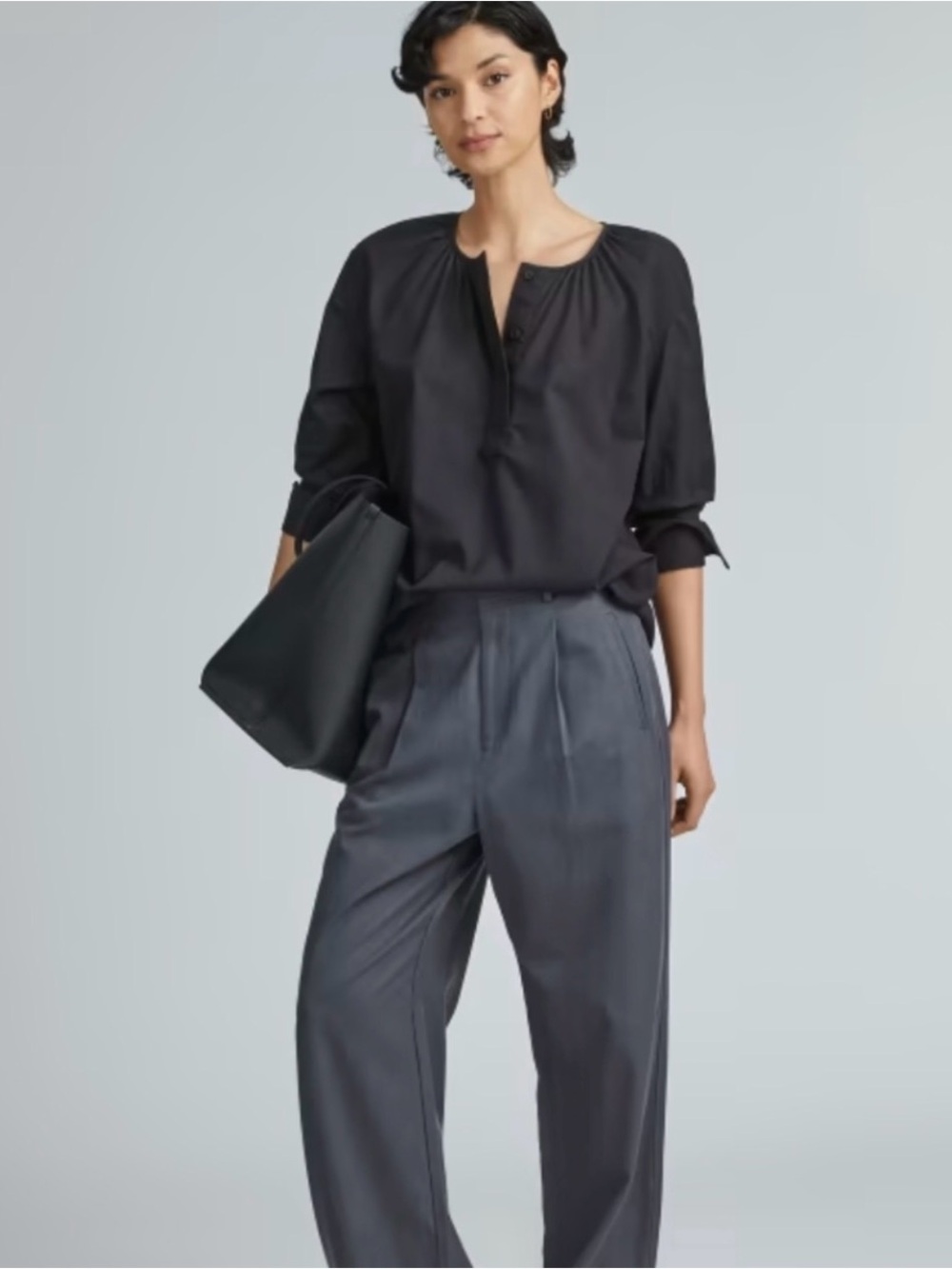 Everlane Black Blouse - Women
